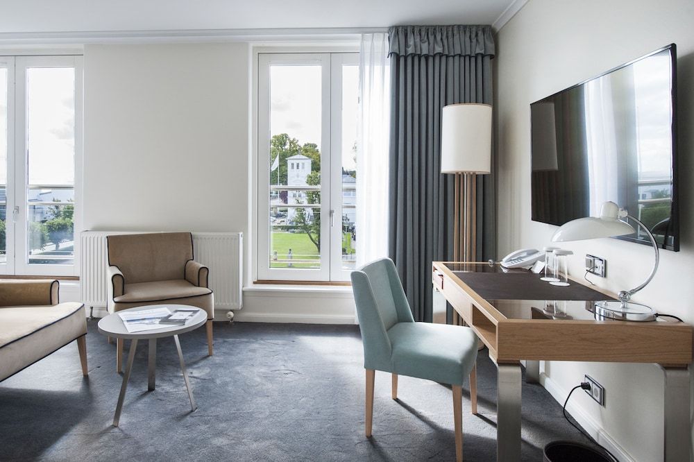 Kurhotel Skodsborg Deluxe Double or Twin Room, including evening spa access 2