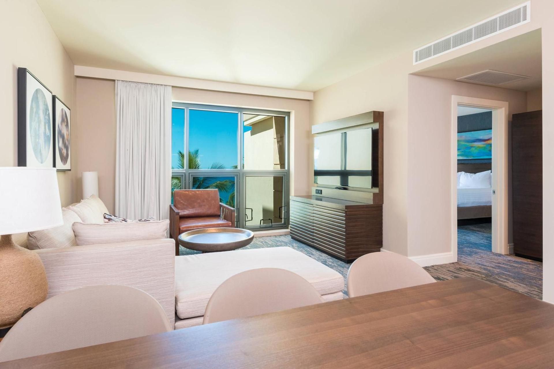Premier Ocean Suite, 1 Bedroom Suite, 1 King, Ocean view, High floor, Balcony