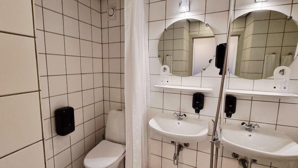 Hotel Skjern Economy Double Room 6