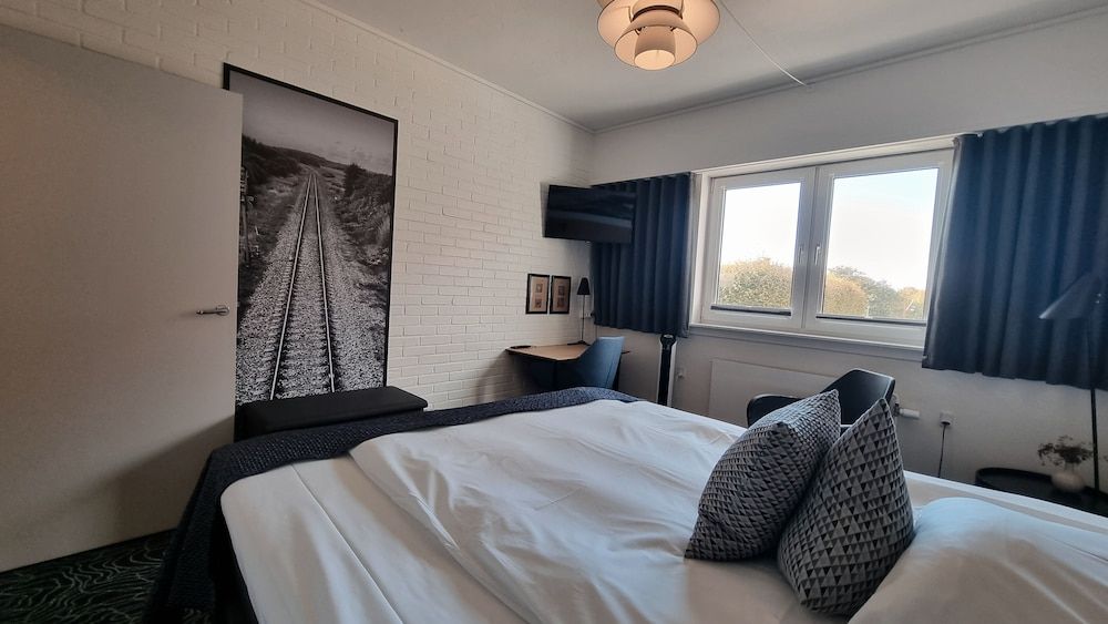 Hotel Skjern Economy Double Room 2