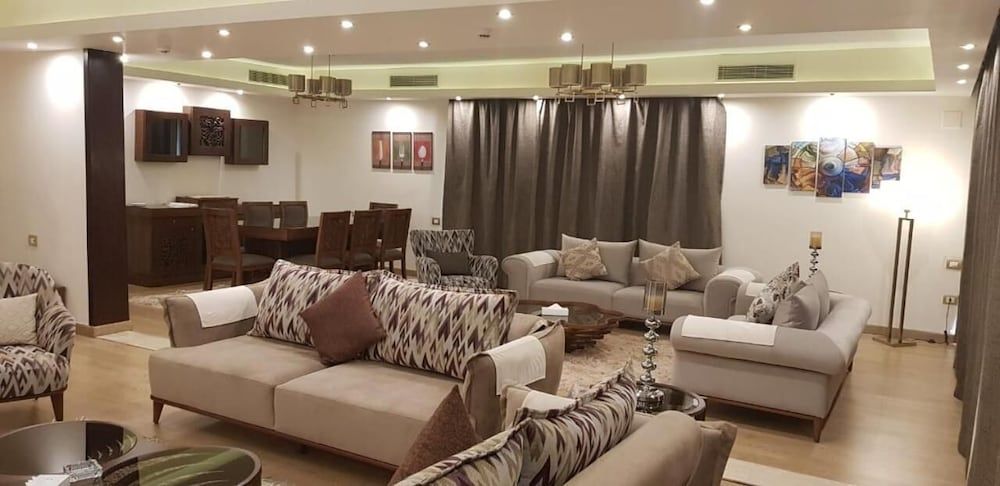 Royal Maadi Hotel