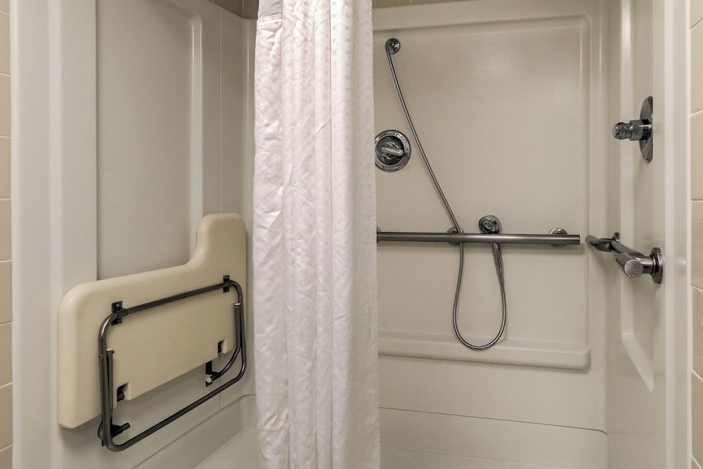 Single Room, 1 Bedroom, Roll-in Shower, Non Smoking