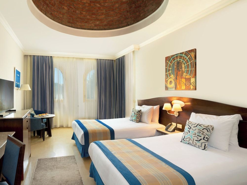 Stella Gardens Resort & Spa - Makadi Bay - All inclusive Family Room, 2 Bedrooms 2