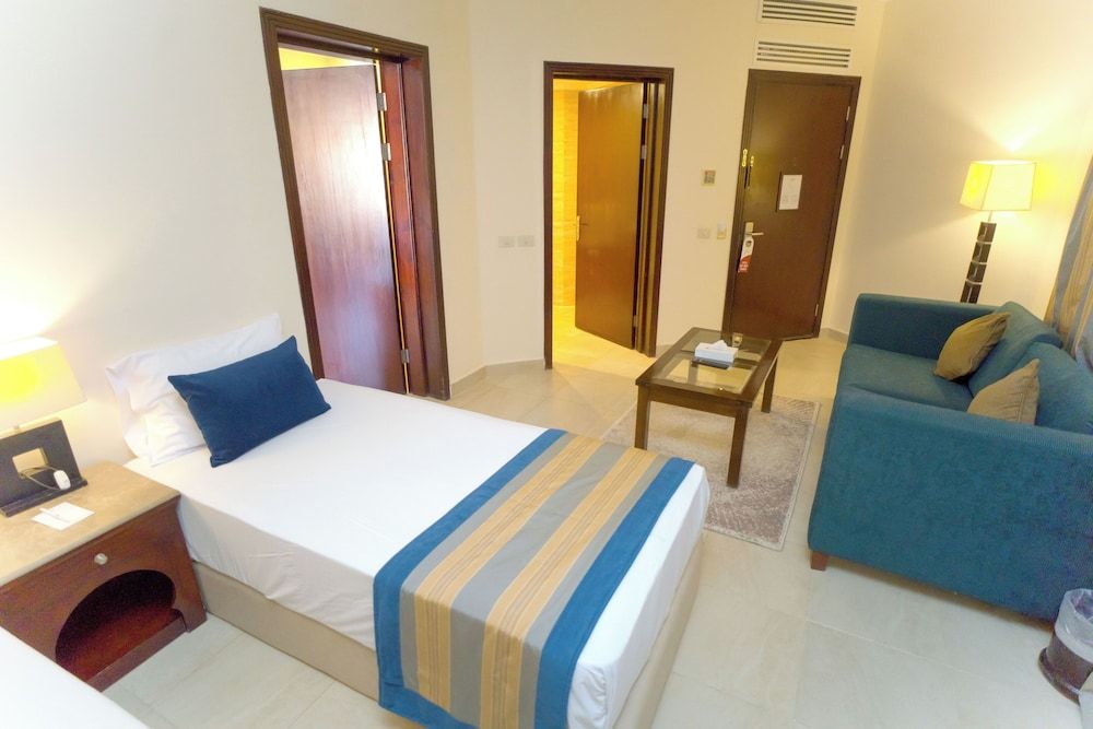 Stella Beach Resort & Spa - Makadi Bay Family Suite 11