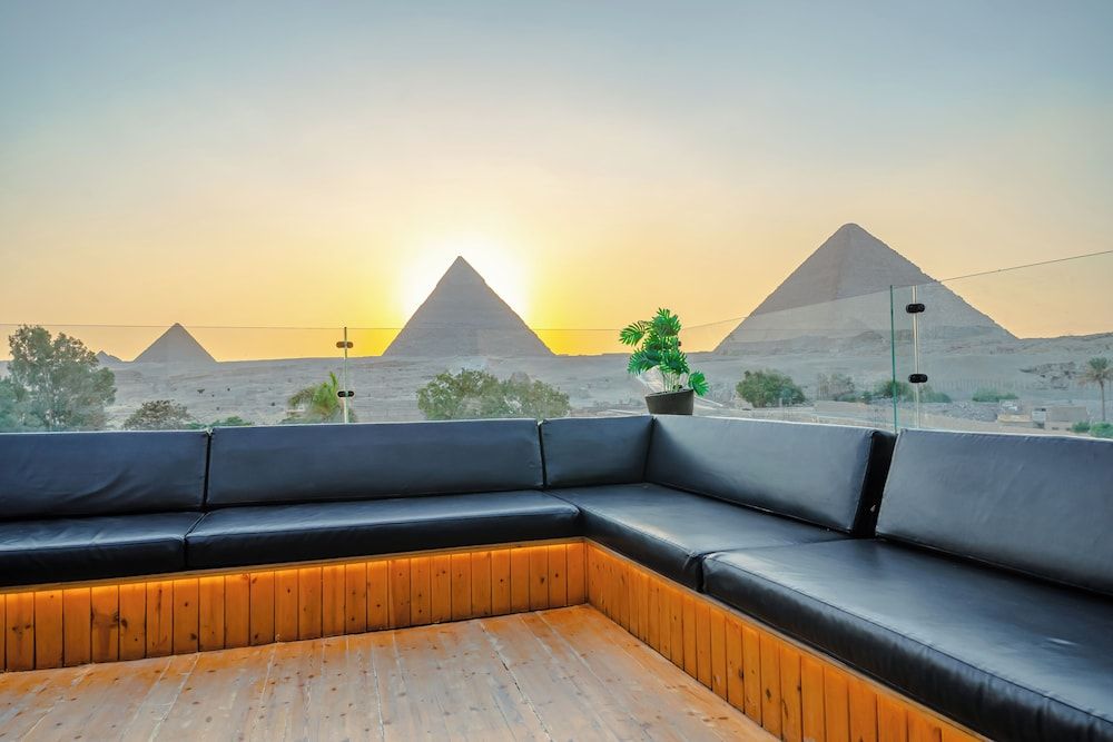 undefined Great Pyramid Inn 4