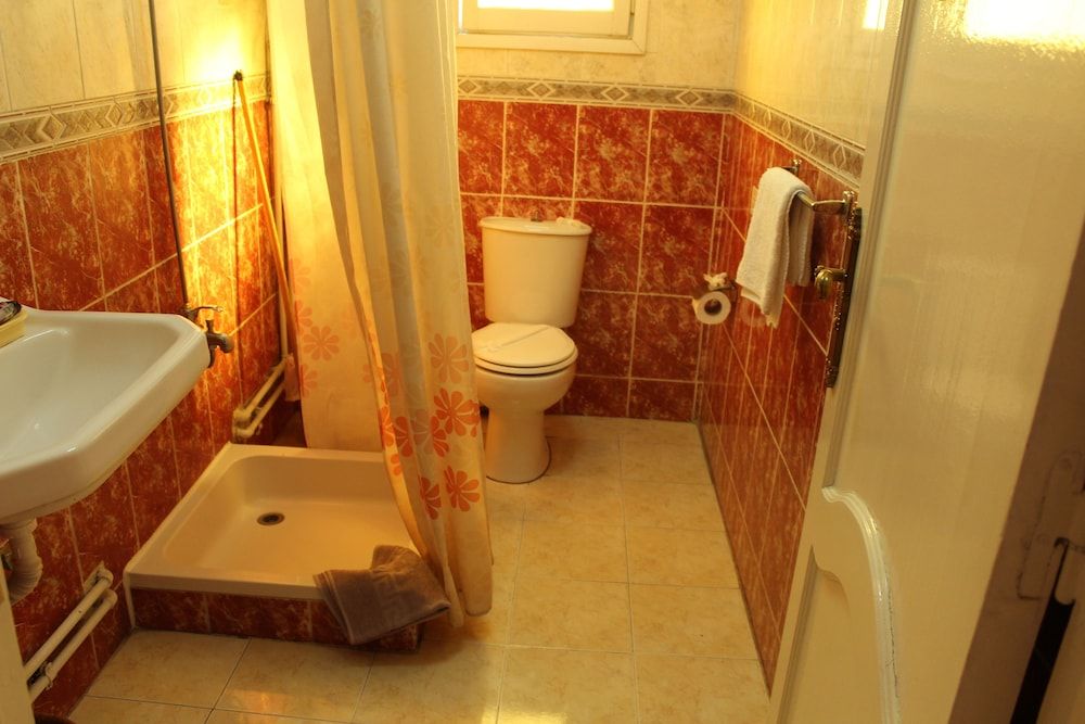 Osiris Hotel Double Room 9