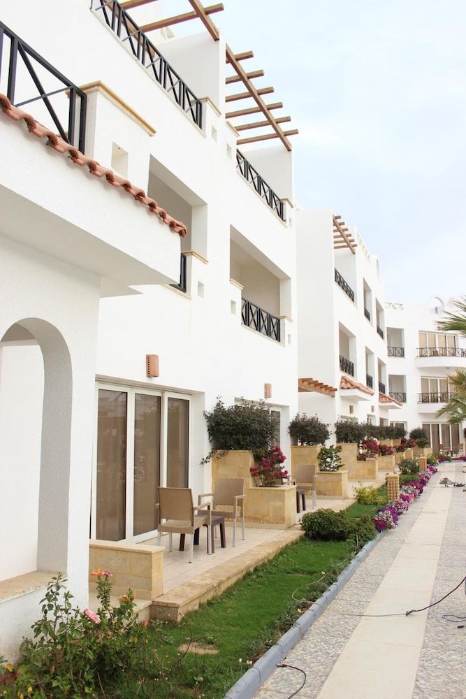 undefined Old Vic Sharm Resort 7