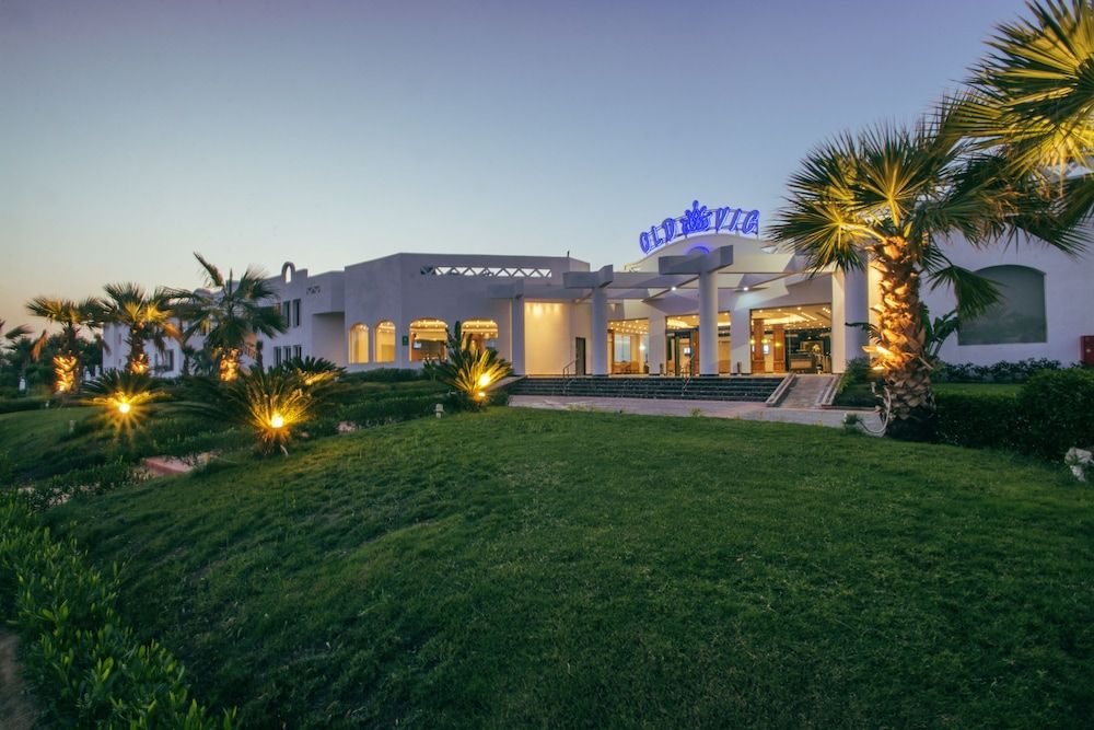 undefined Old Vic Sharm Resort 3