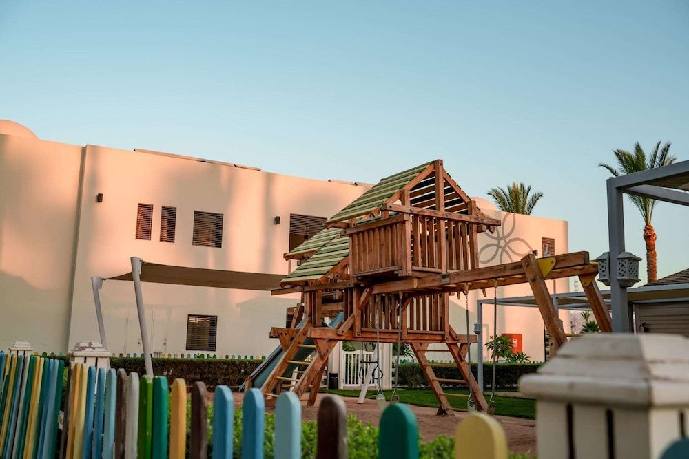 undefined SENTIDO Reef Oasis Aqua Park Resort 8