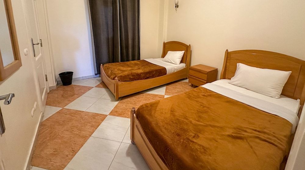 Standard Apartment, 2 Bedrooms, Pool View