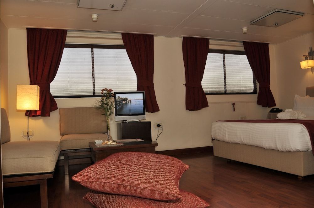 Suite  3 Nights / Aswan  Luxor / Friday  Monday (Without Sightseeing)