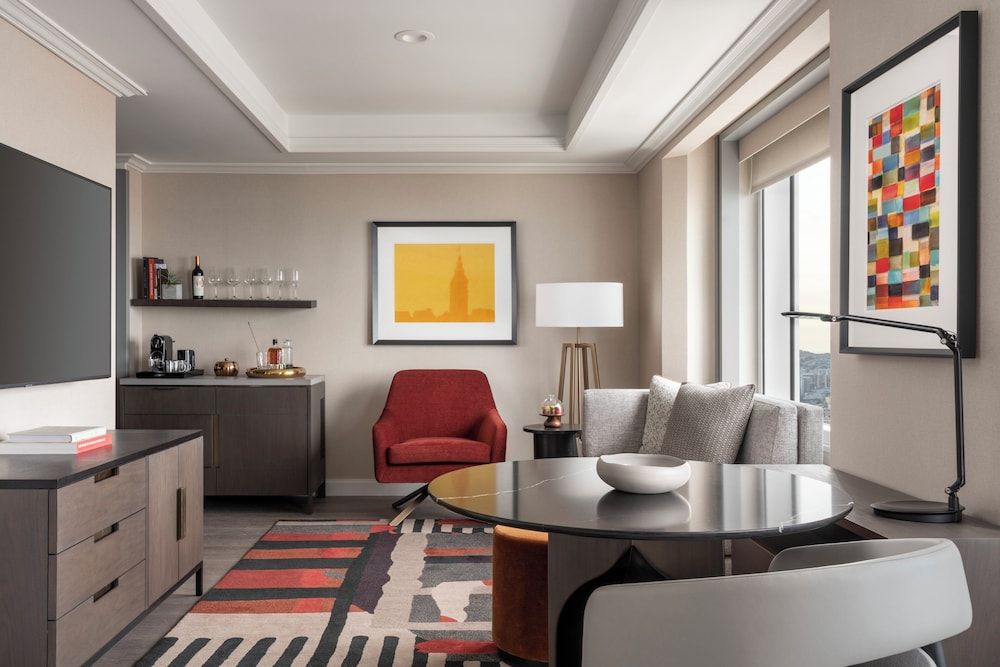 undefined Four Seasons Hotel San Francisco at Embarcadero 6