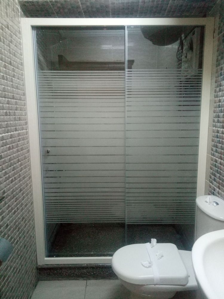 Amin hotel Standard Double or Twin Room 9