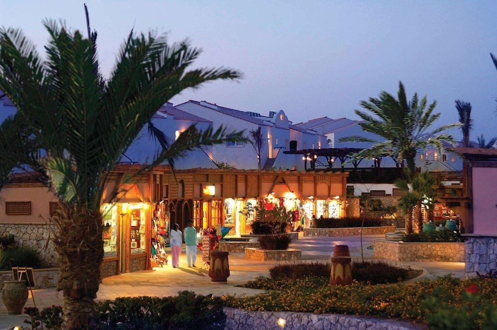 Shopping Arcade