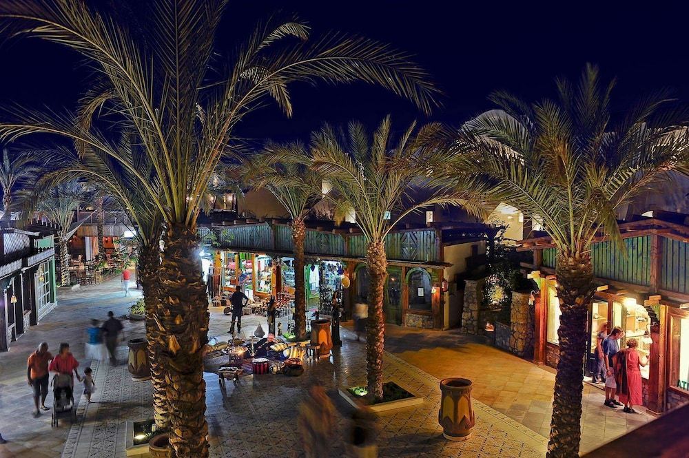 Shopping Arcade