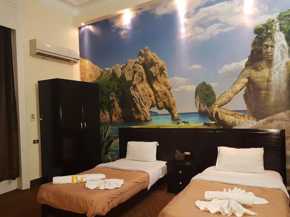 Deluxe Twin Room, 2 Twin Beds, Smoking, City View