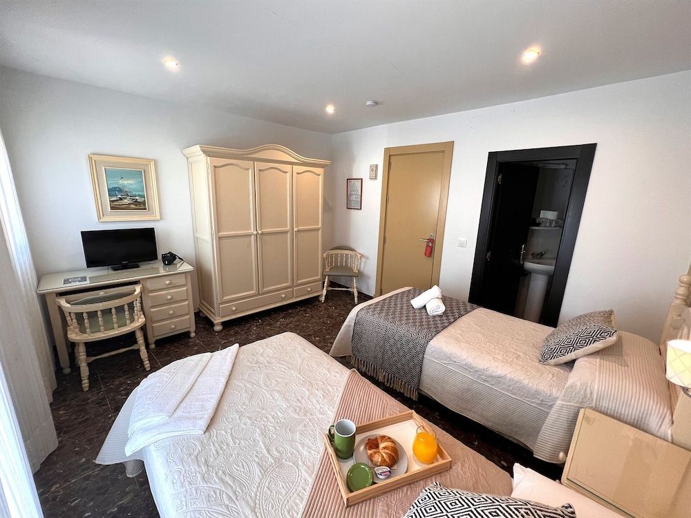 Hostal La Janda Double Room 7