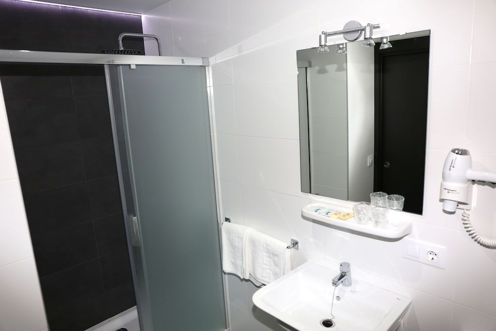 Hostal La Janda Double Room 20