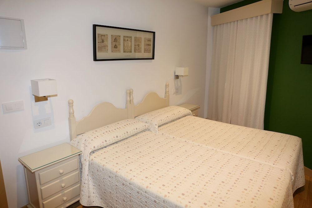 Hostal La Janda Double Room 2
