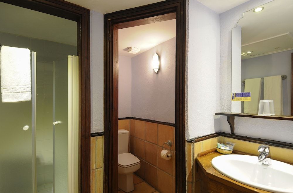 Hotel GHM Monachil Double Room 5