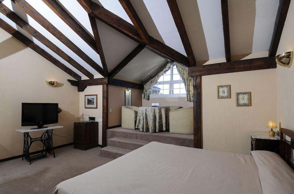 Hotel GHM Monachil Junior Suite (3 adults + 1 child) 2