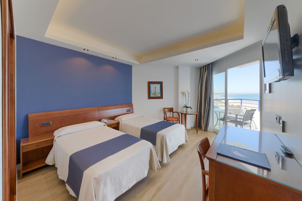Double Room Single Use, Sea View (or 1Adult + 1Child)