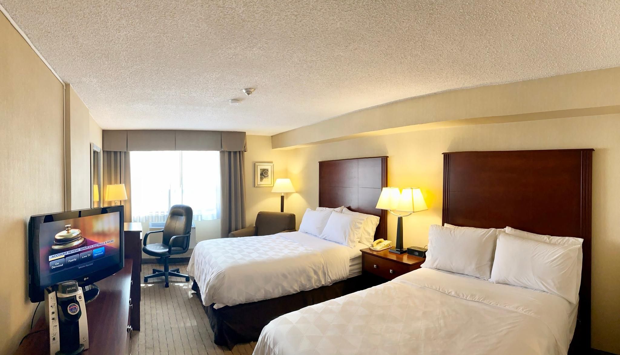 2 Double Beds Non-Smoking