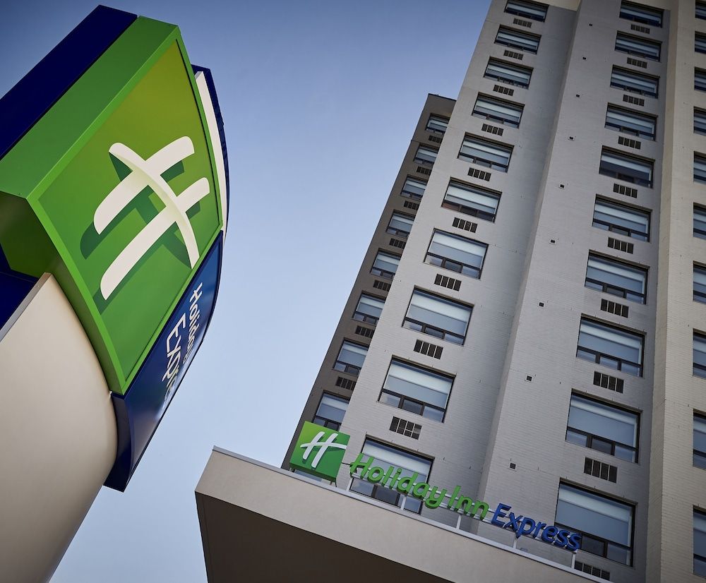 undefined Holiday Inn Express Windsor Waterfront by IHG 6