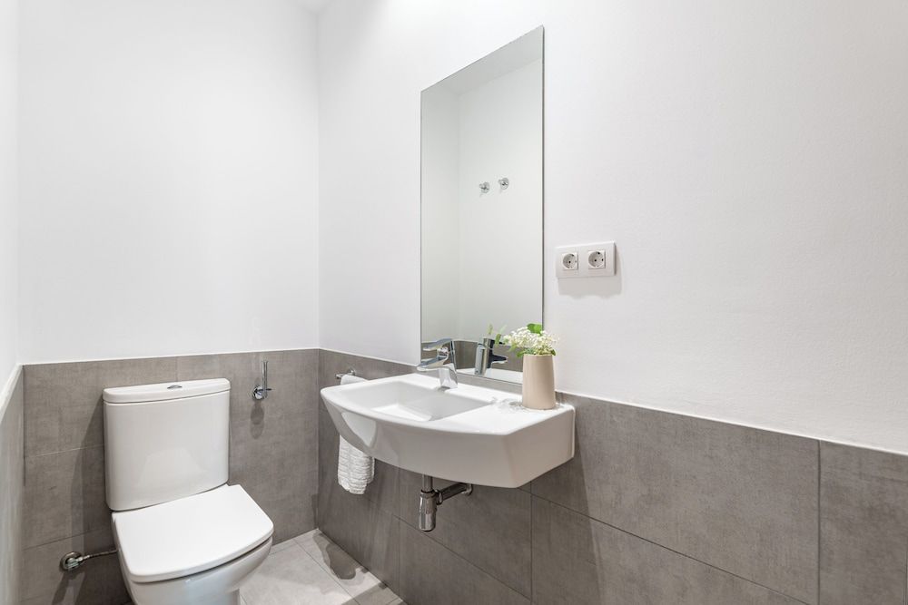 The Corner Apartments by Aspasios Superior Apartment, 3 Bedrooms 11