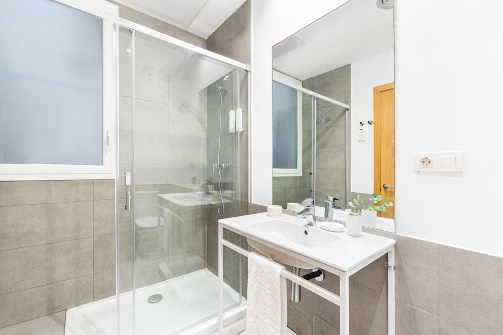 The Corner Apartments by Aspasios Superior Apartment, 3 Bedrooms 9