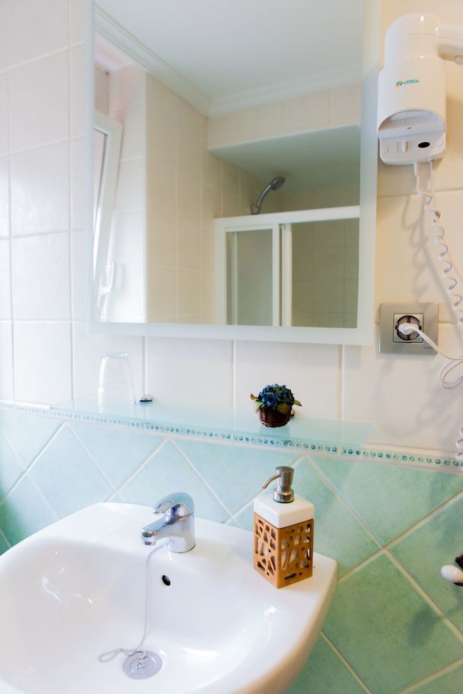 Casa Rural de Pobes Lagun Etxea Standard Twin Room 20