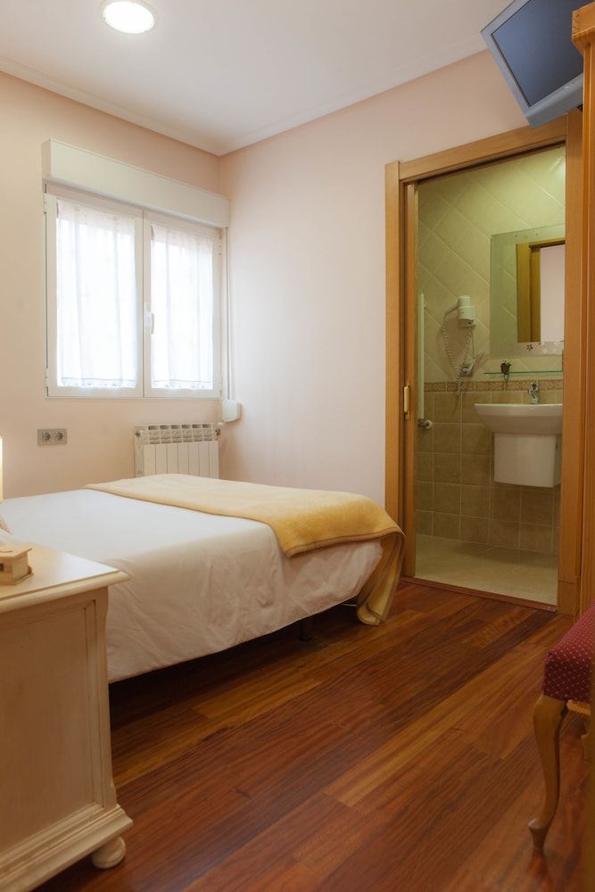 Casa Rural de Pobes Lagun Etxea Classic Single Room 8