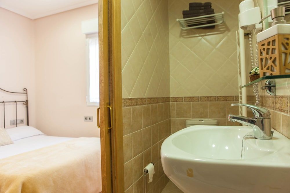 Casa Rural de Pobes Lagun Etxea Classic Single Room 5