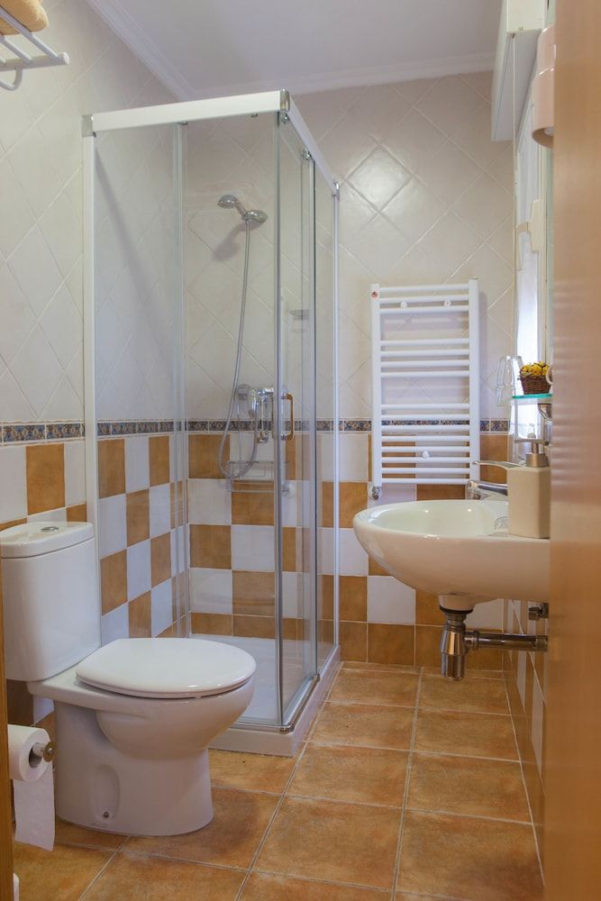 Casa Rural de Pobes Lagun Etxea Standard Double Room, 1 Double Bed 11