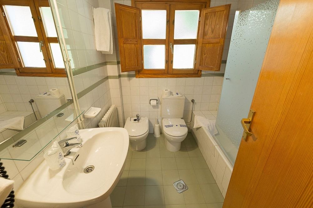 Villa Turística de Cazorla Double Room (Salon 2 adults + 1 children) 7