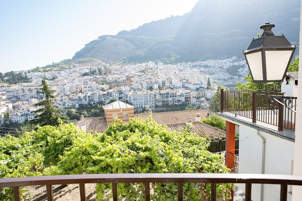 Villa Turística de Cazorla Family Room, Terrace (salon) 9