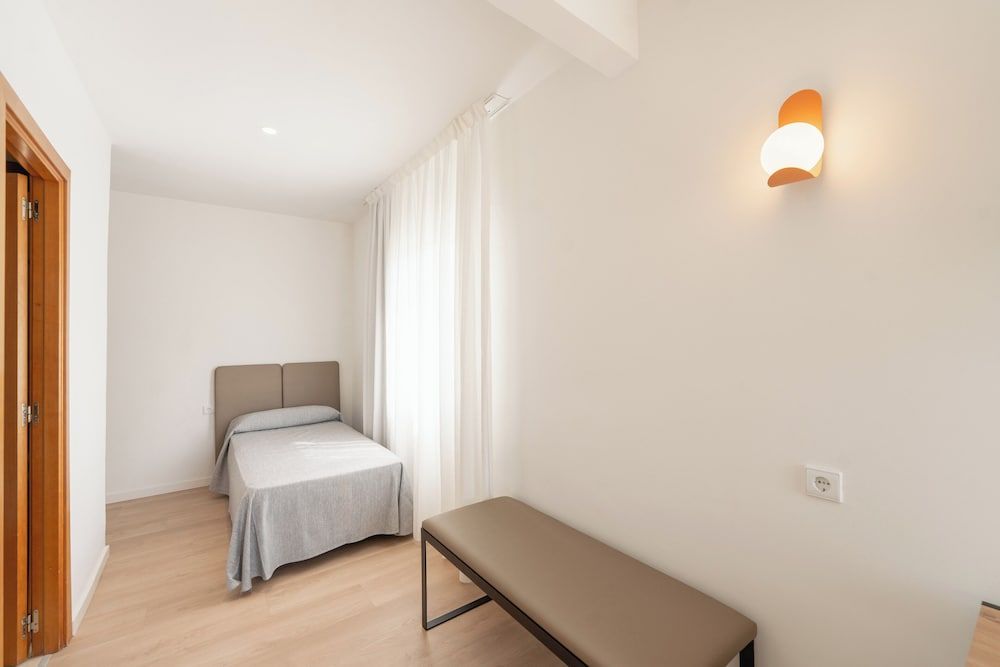 Hotel RH Sol Standard Triple Room, Terrace (3 Adults)