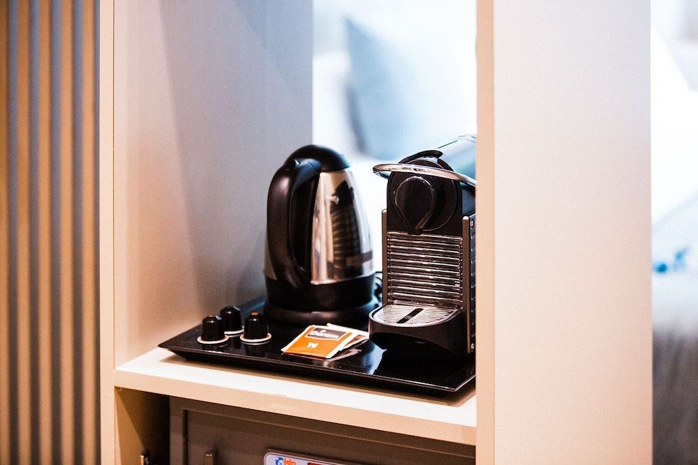 Hotel Well and Come Barcelona Standard Double Room, Exterior, Interior Courtyard view 6