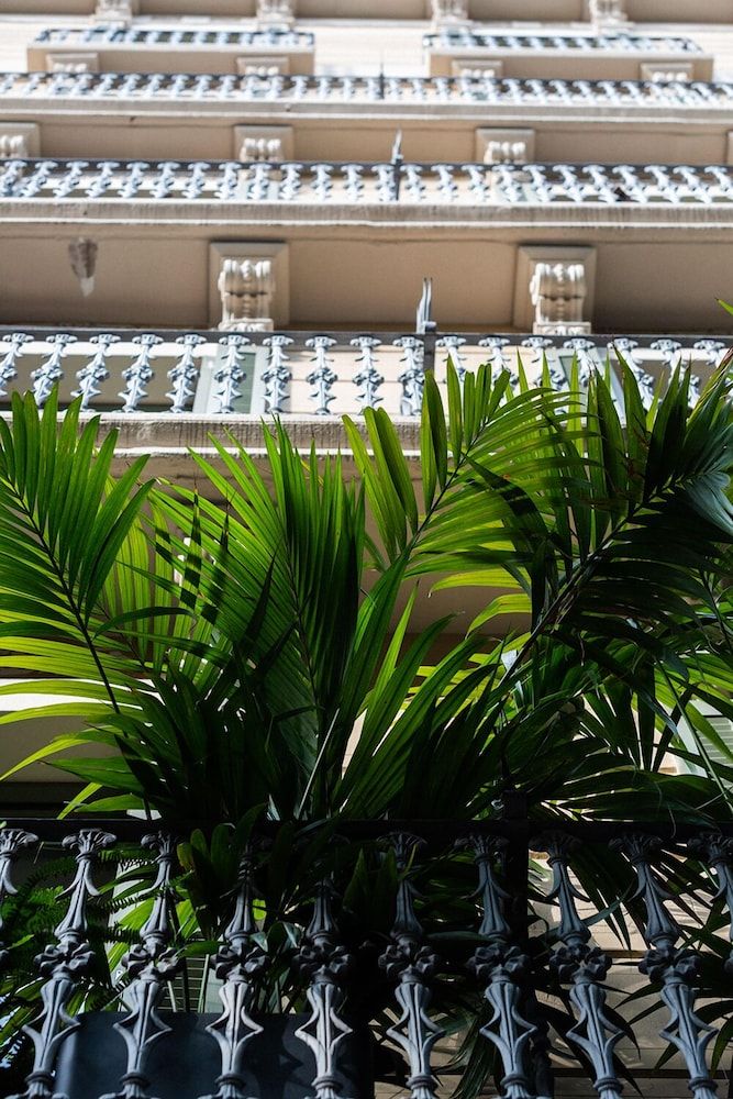 undefined Hotel Well and Come Barcelona 4