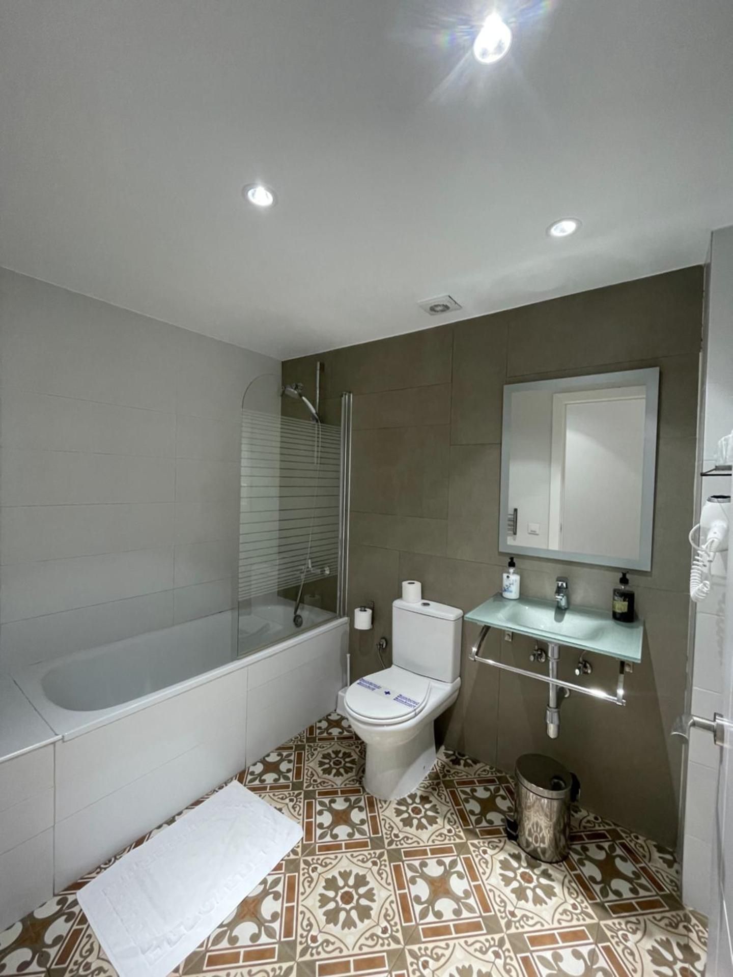 undefined Hostal Nova 3