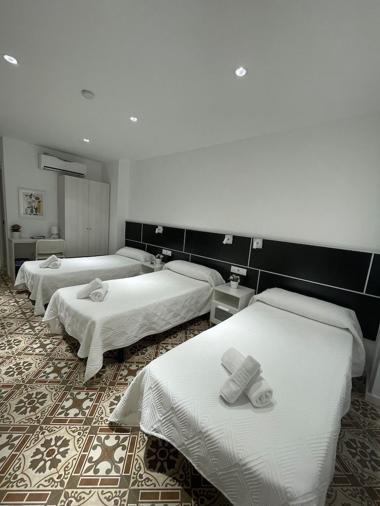 undefined Hostal Nova