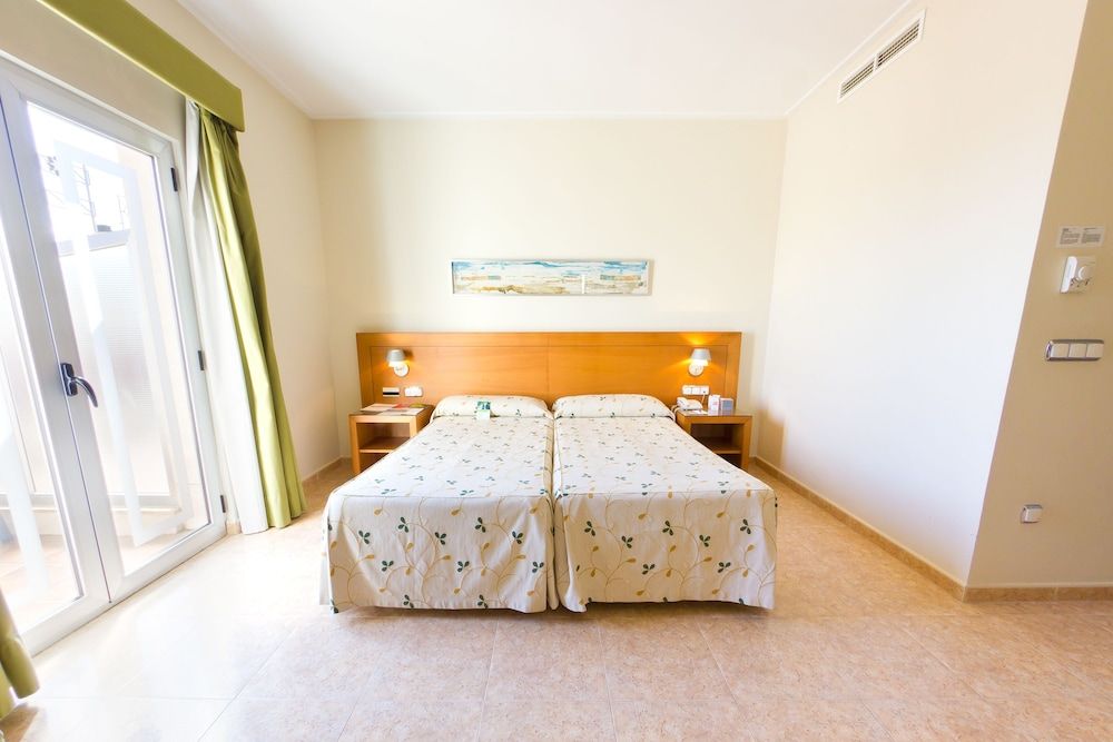 Hotel Traíña Standard Double or Twin Room 2