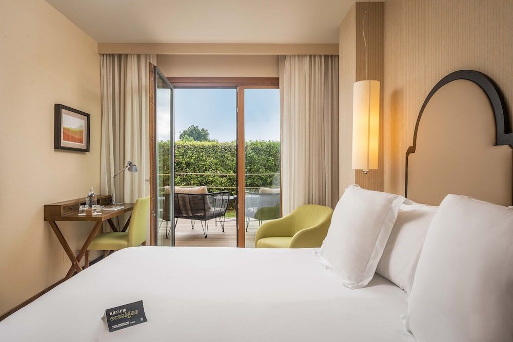 ARTIEM Asturias Standard Double Room Single Use, Terrace (Astur Terrace)