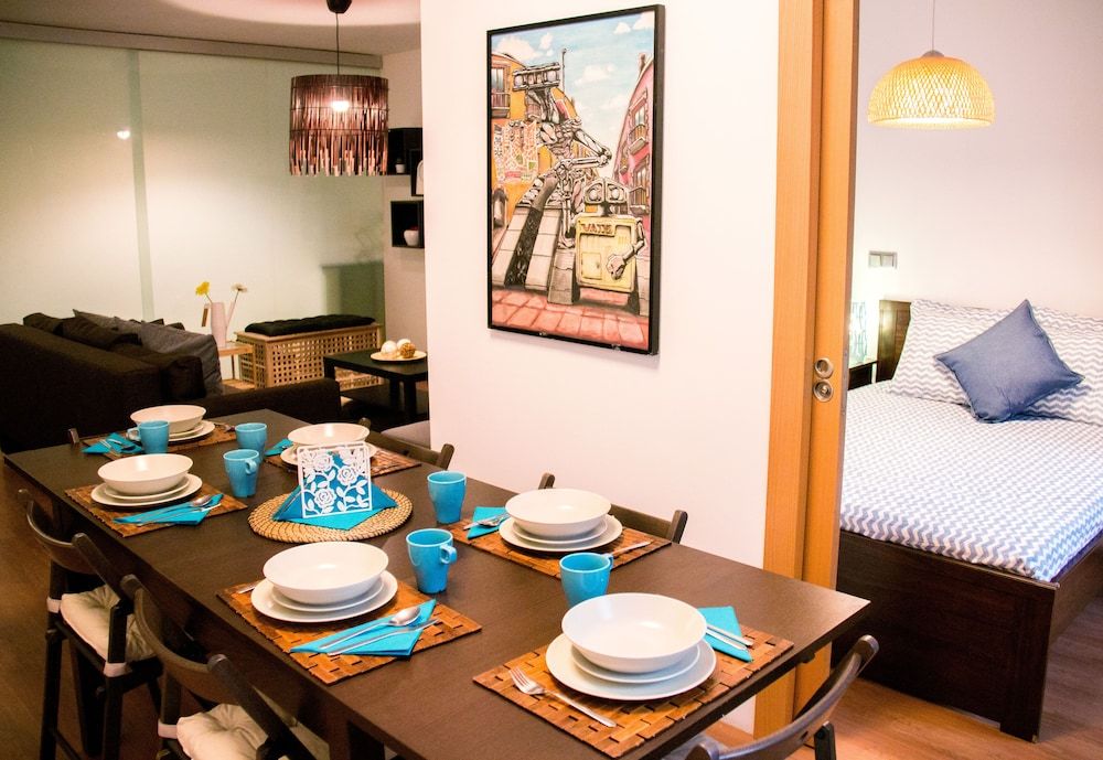 undefined Lollipop Flats City Centre Supreme Suite 5