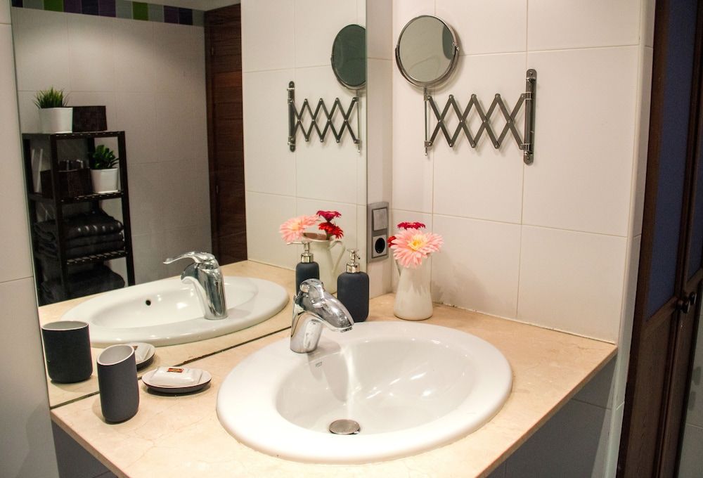 undefined Lollipop Flats City Centre Supreme Suite 8