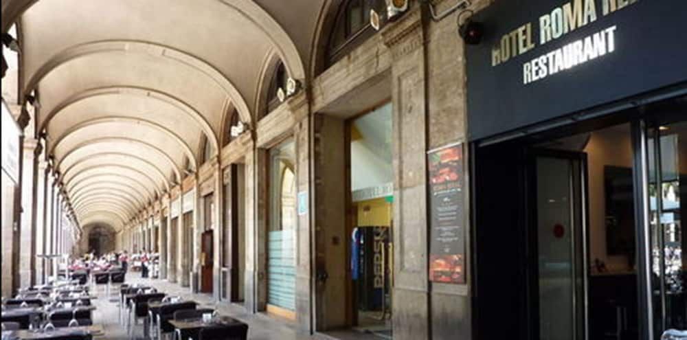 undefined Hotel Roma Reial 3
