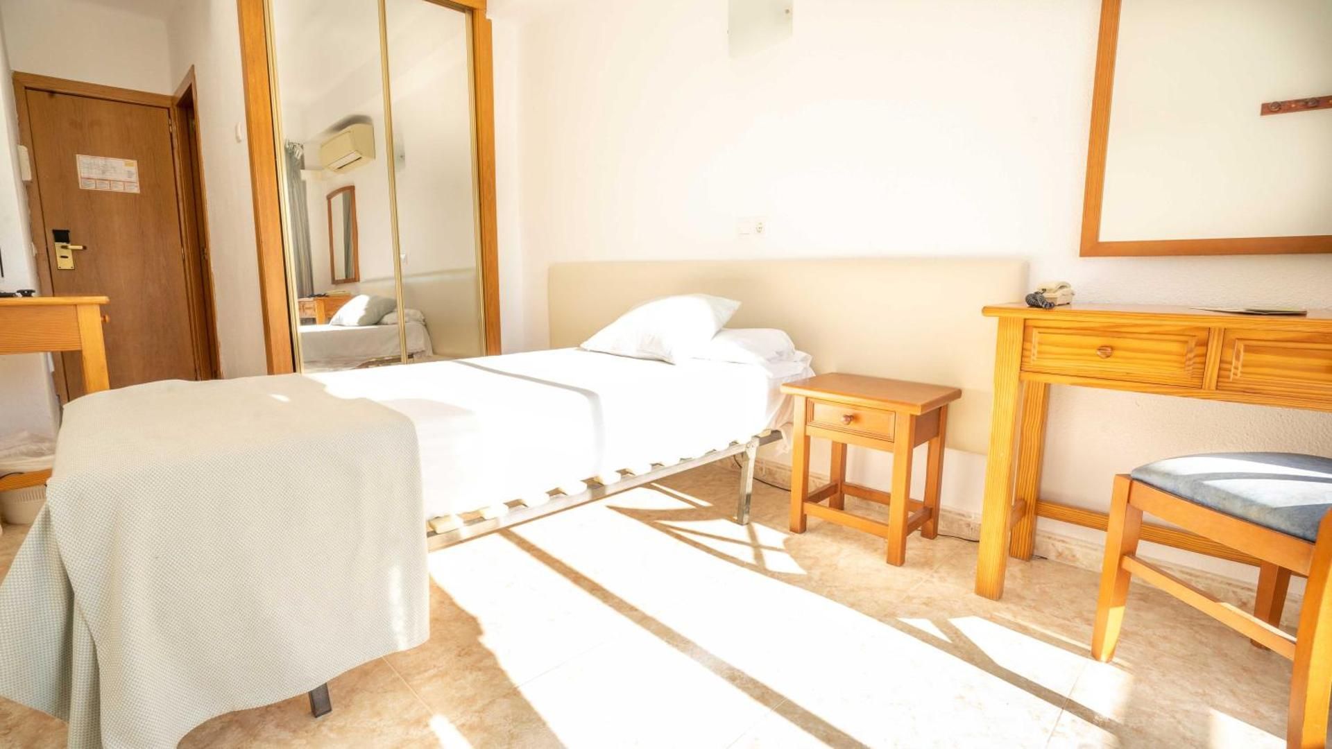 Single Room with Balcony
