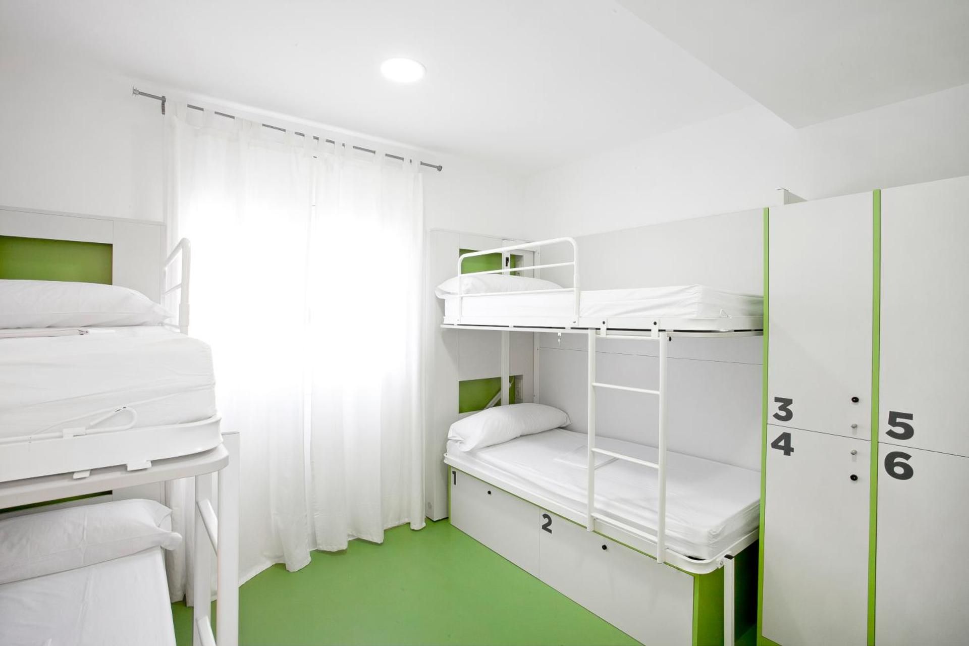 undefined Sant Jordi Hostels Gracia 7