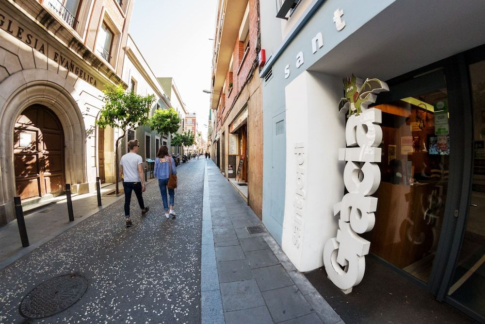 undefined Sant Jordi Hostels Gracia 3