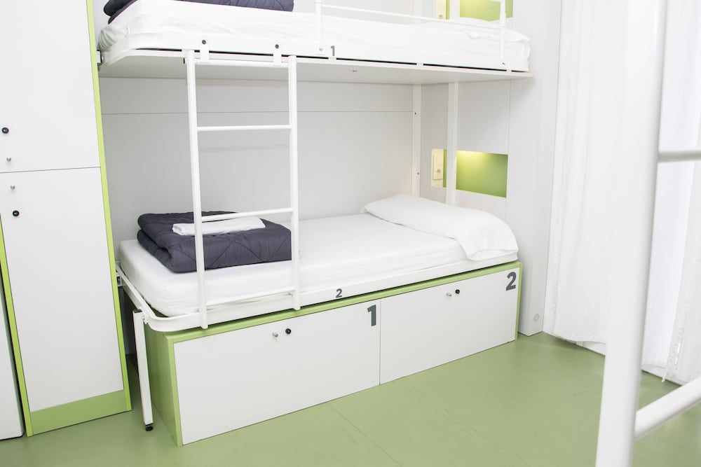 undefined Sant Jordi Hostels Gracia 2